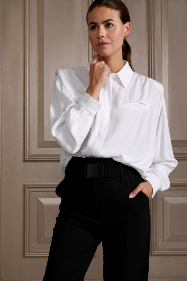 BLOUSE WITH PADDED SHOULDERS pure white